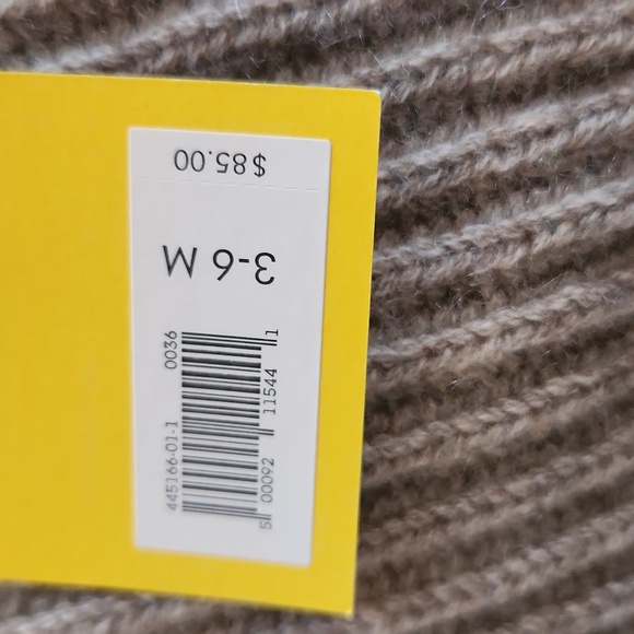 CASHMERE SWEATER VEST - Picture 5 of 7